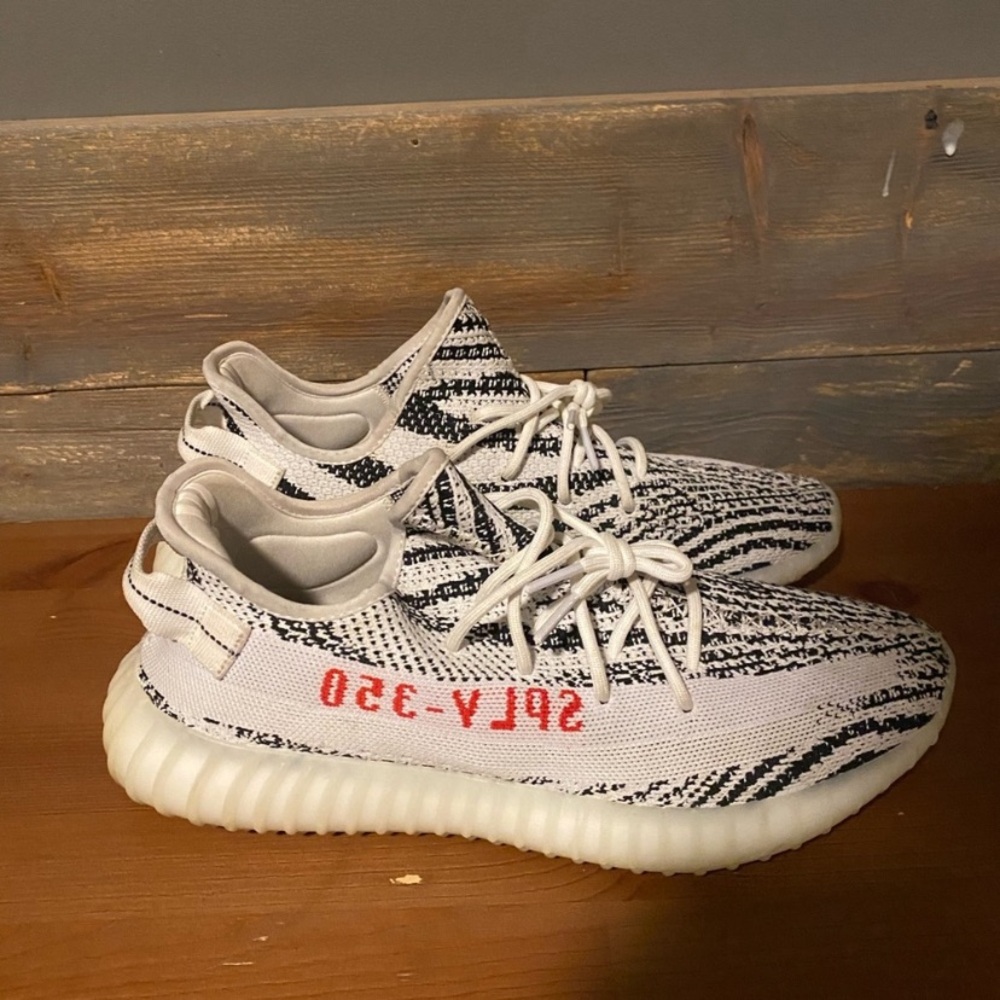 Men’s YEZZY 350